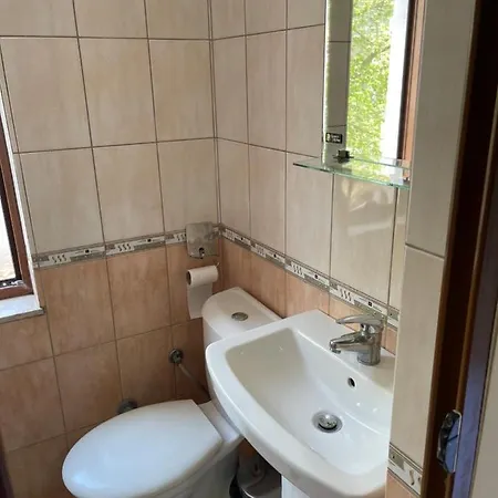 Hotel Eljo's Tirana