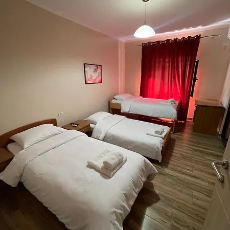 Eljo's 2* Tirana